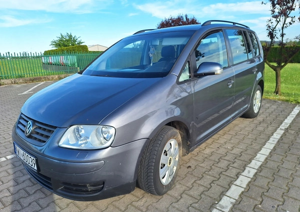 Volkswagen Touran cena 7700 przebieg: 326000, rok produkcji 2004 z Krobia małe 16